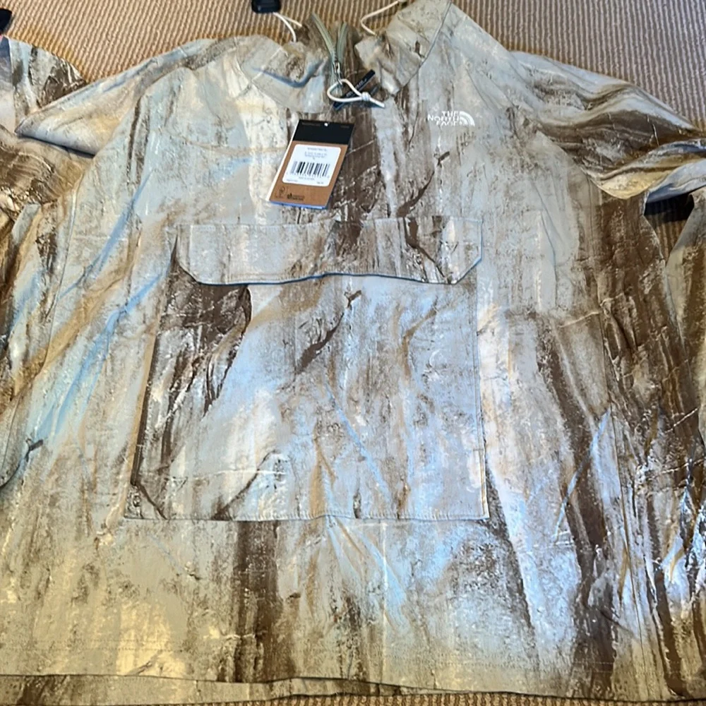 NWT NORTHFACE men’s print class v pullover in tea green granitic rock print XL